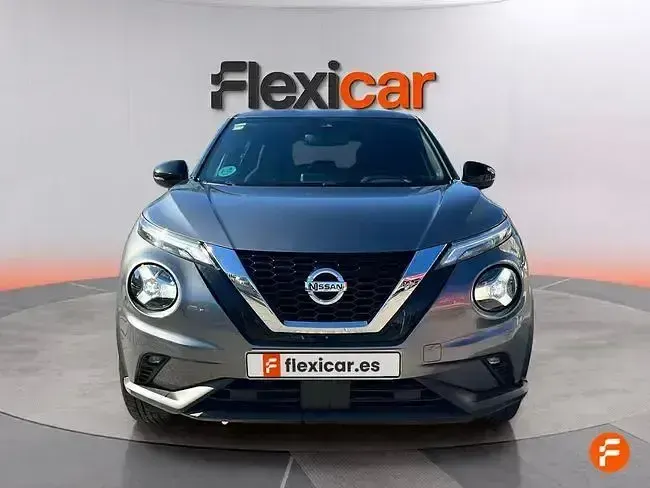 Usado Nissan Juke Acenta 114 CV (83 kW) 2021 Gris SUV