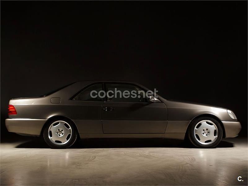 Usado Mercedes S500 320 CV (235 kW) 1993 Gris / plata Berlina
