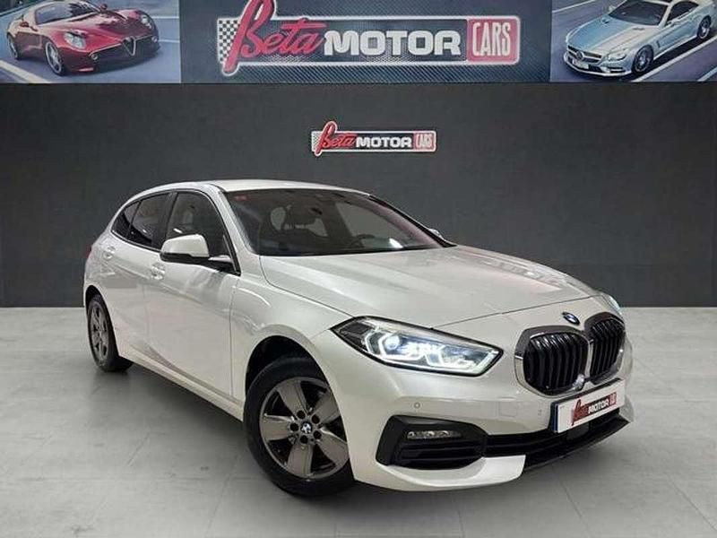 Usado BMW 116 116 CV (85 kW) 2021 Blanco Utilitario