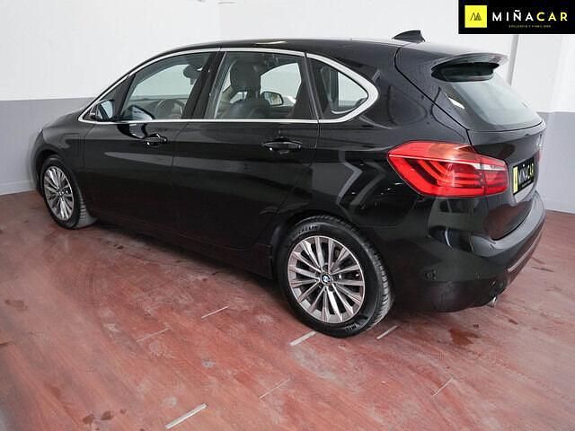 Usado BMW 225 iPerformance 224 CV (164 kW) 2020 Negro Utilitario
