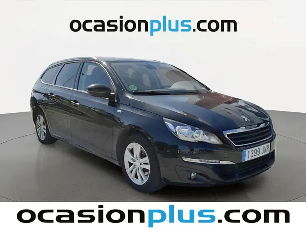 Usado Peugeot 308 SW Style 131 CV (96 kW) 2016 Negro Familiar