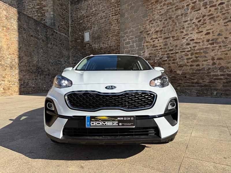 Usado Kia Sportage 136 CV (100 kW) 2022 Blanco SUV