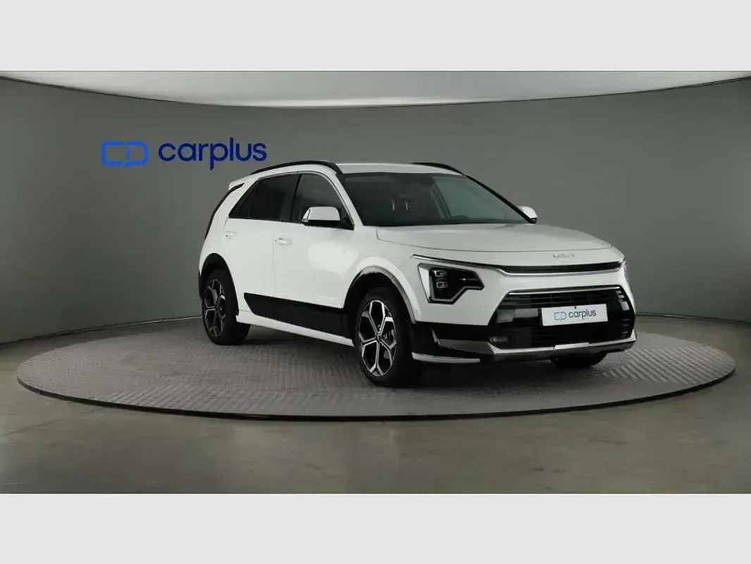 Usado Kia Niro 184 CV (135 kW) 2023 Blanco SUV