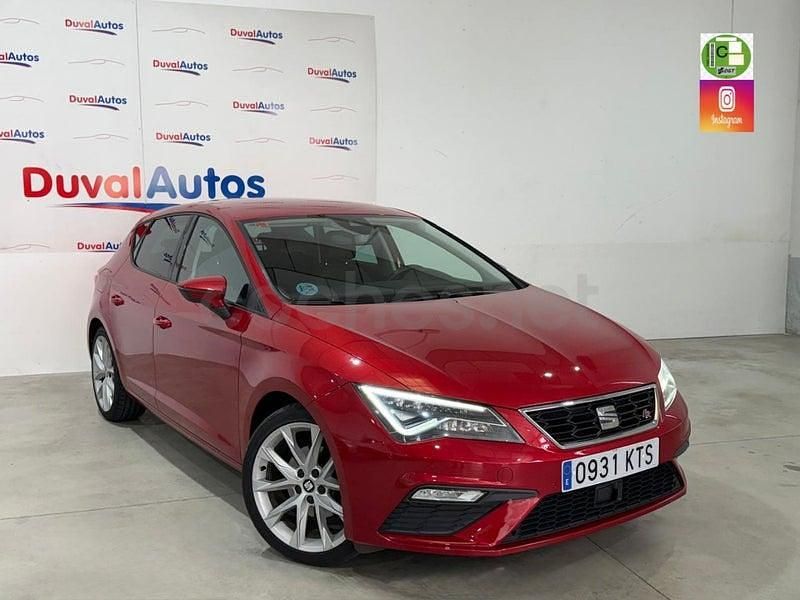 Usado Seat Leon FR 150 CV (110 kW) 2019 Granate Berlina