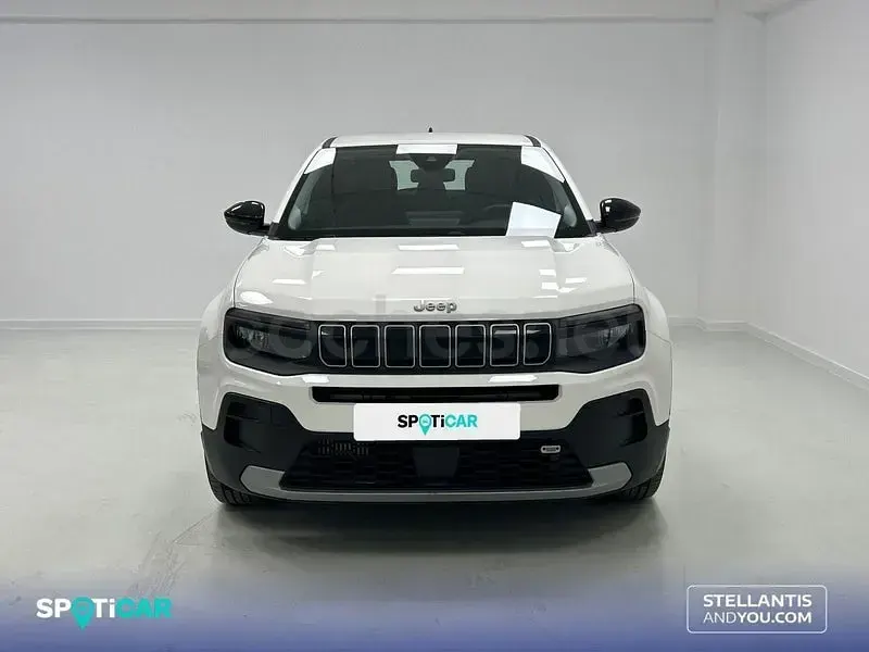 Usado Jeep Avenger Altitude 100 HP (73 kW) 2024 Branco SUV