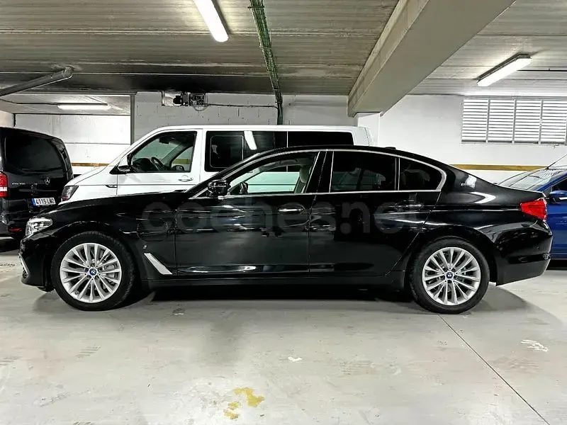 Usado BMW 530e iPerformance 252 CV (185 kW) 2018 Negro Berlina
