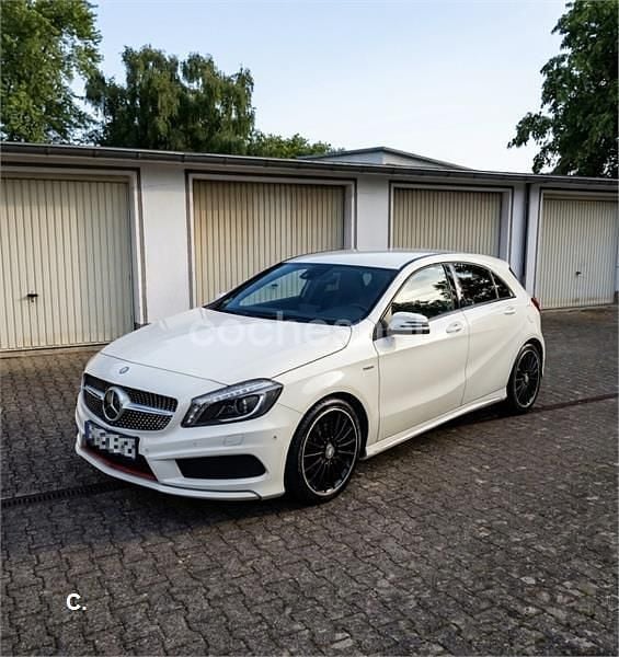 Usado Mercedes A250 218 CV (160 kW) 2015 Blanco Berlina