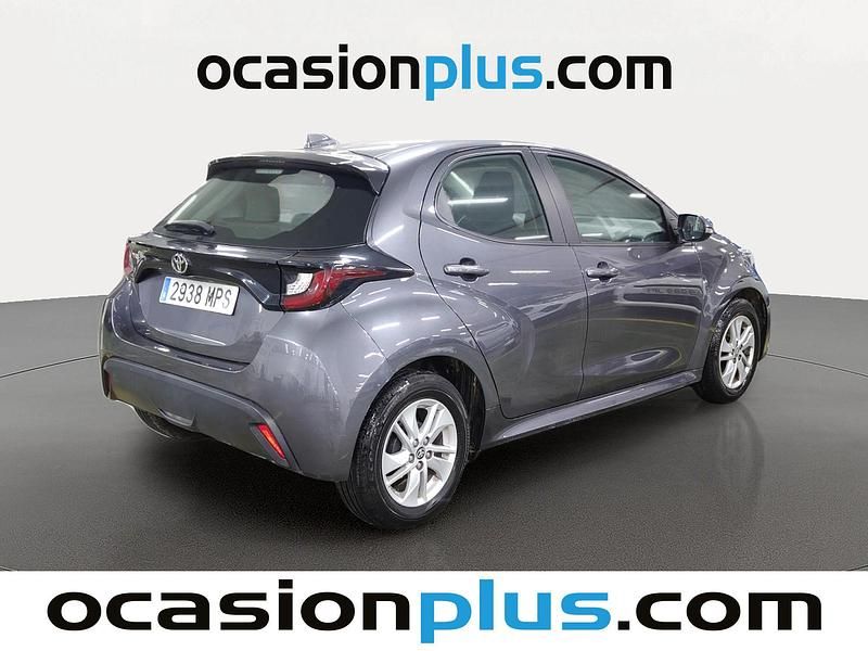 Usado Toyota Yaris Edition 125 CV (91 kW) 2024 Gris Utilitario