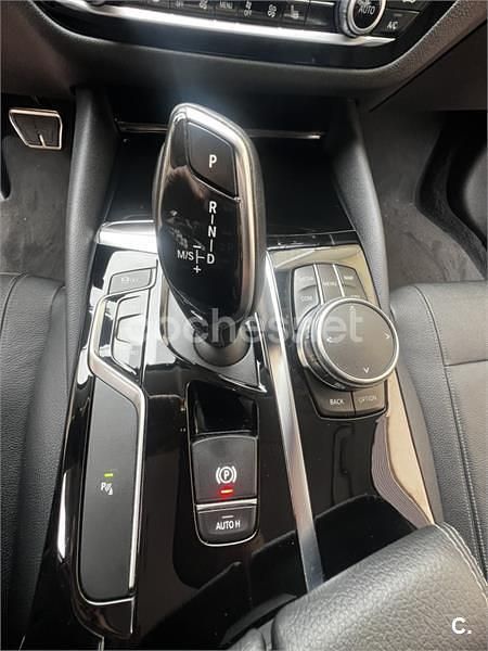 Usado BMW 530 252 CV (185 kW) 2018 Gris / plata Berlina