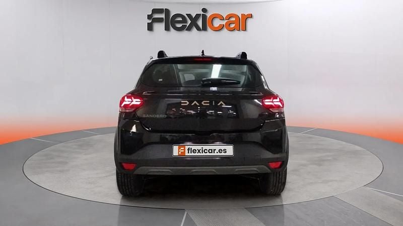 Usado Dacia Sandero Expression 101 HP (74 kW) 2025 Preto Citadino
