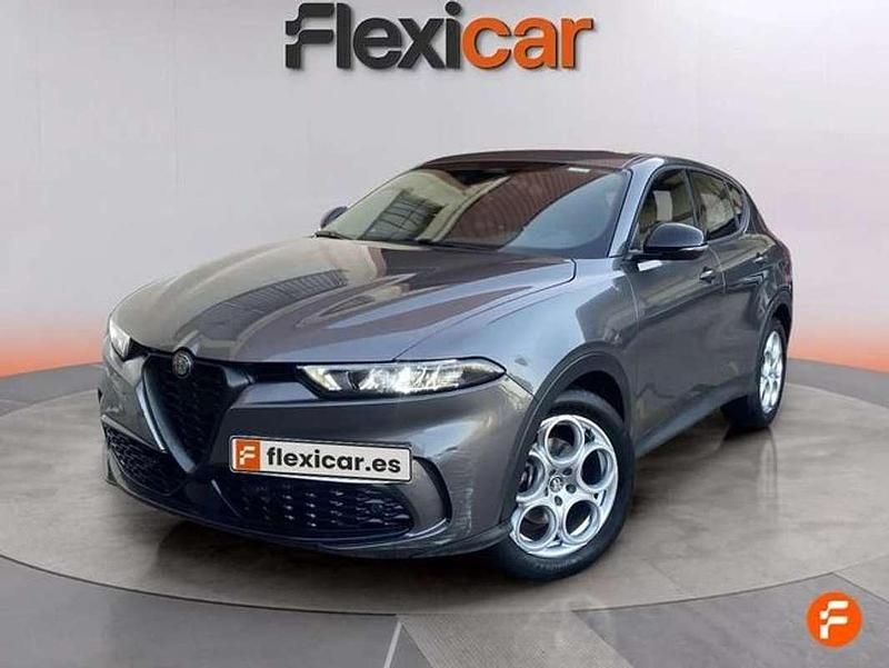 Usado Alfa Romeo Tonale Sprint 131 CV (96 kW) 2023 Gris SUV