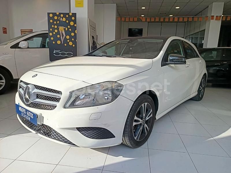 Usado Mercedes A180 109 CV (80 kW) 2017 Blanco Berlina