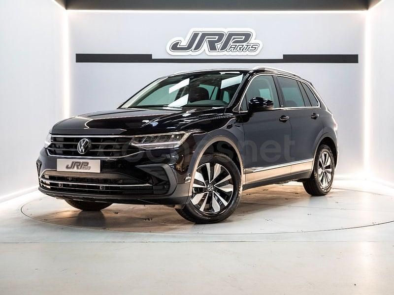 Negro Usado 2024 VW Tiguan Life SUV | 31.490 € (Super precio) - Imagen 1/4