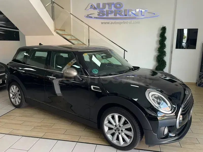Usado Mini Cooper D Clubman 150 CV (110 kW) 2016 Negro Familiar