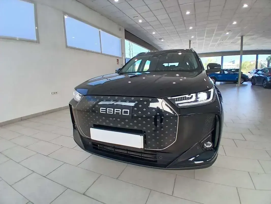 Usado Ebro s700 347 CV (255 kW) 2026 Negro SUV