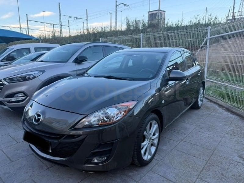 Usado Mazda 3 Active 109 CV (80 kW) 2010 Gris / plata Berlina