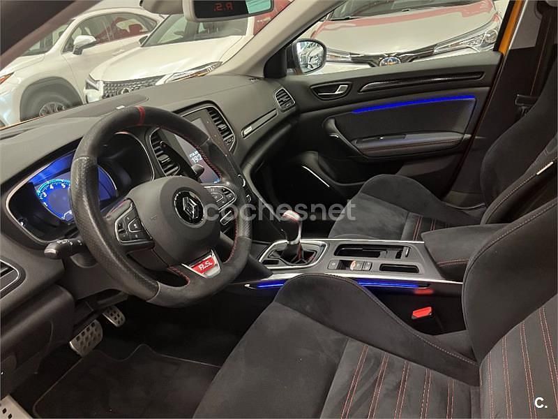 Usado Renault Mégane IV Trophy 300 CV (220 kW) 2020 Naranja Berlina