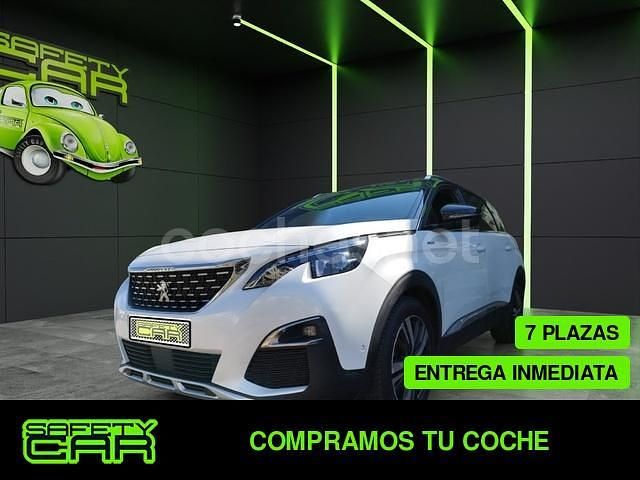 Blanco Usado 2019 Peugeot 5008 GT-line Monovolumen | 17.499 € (Un poco caro) - Imagen 1/4