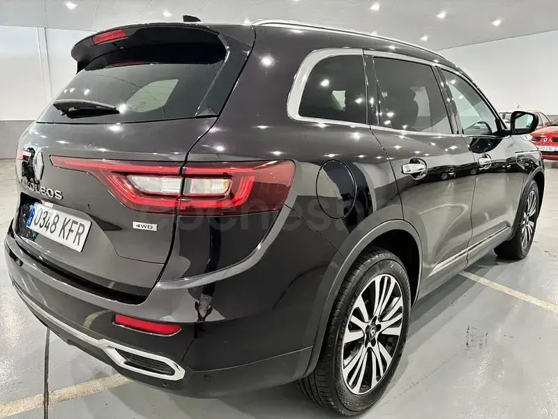 Usado Renault Koleos Initiale Paris 175 CV (128 kW) 2018 Negro SUV