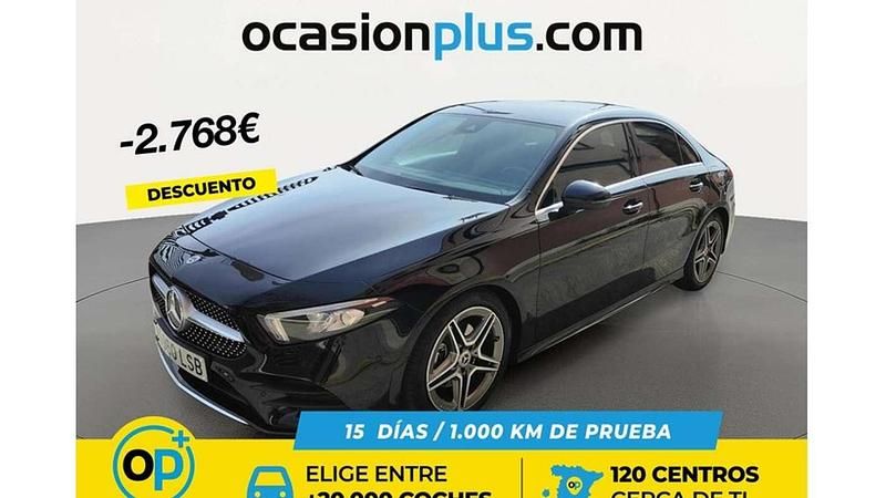 Usado Mercedes A200 150 CV (110 kW) 2021 Negro Berlina