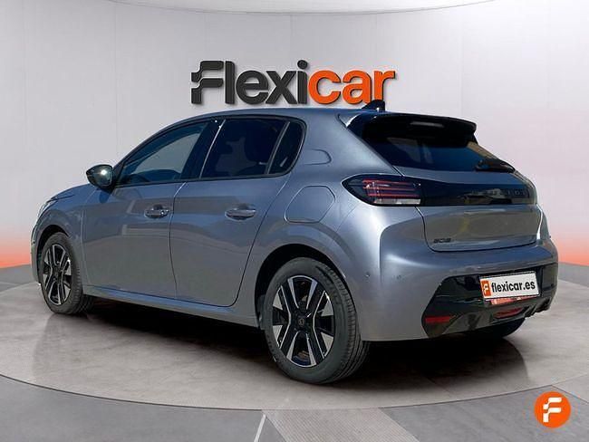 Usado Peugeot 208 Allure 100 CV (73 kW) 2024 Gris Utilitario