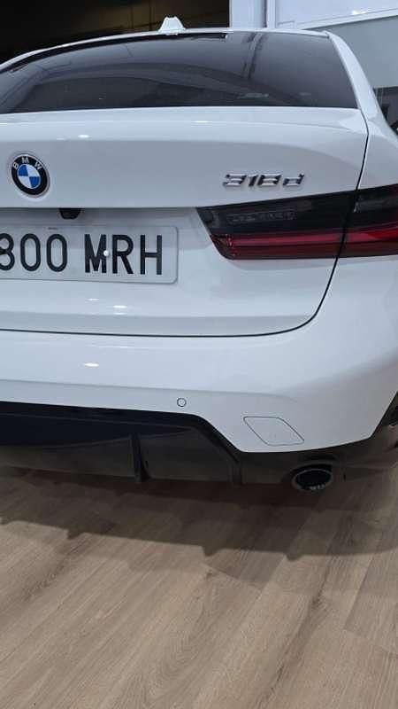 Usado BMW 318 M Sport 150 CV (110 kW) 2024 Blanco Berlina