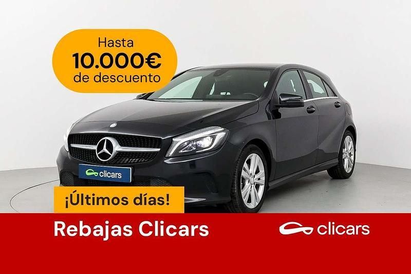 Negro Usado 2016 Mercedes A200 Utilitario | 16.690 € (Buen precio) - Imagen 1/4