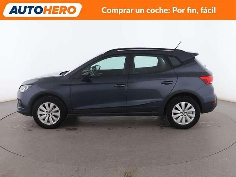 Usado Seat Arona Style 117 CV (86 kW) 2019 Gris SUV