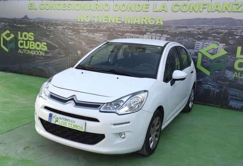 Usado Citroën C3 Attraction 68 HP (50 kW) 2013 Branco Citadino