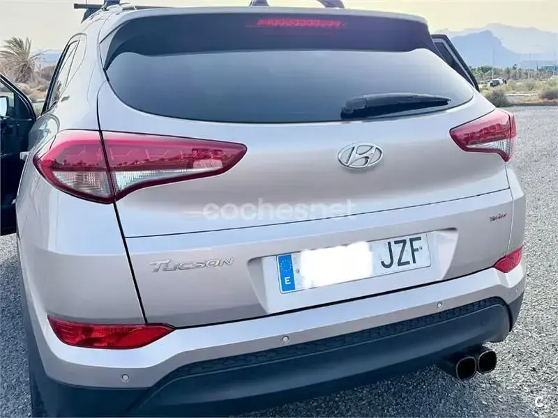 Usado Hyundai Tucson 177 CV (130 kW) 2017 Beige SUV