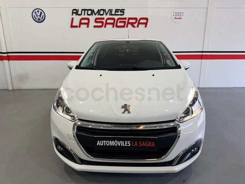 Usado Peugeot 208 Active 101 CV (74 kW) 2020 Blanco Utilitario