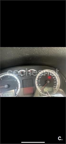 Usado VW Golf IV Advance 110 CV (80 kW) 2003 Gris / plata Berlina