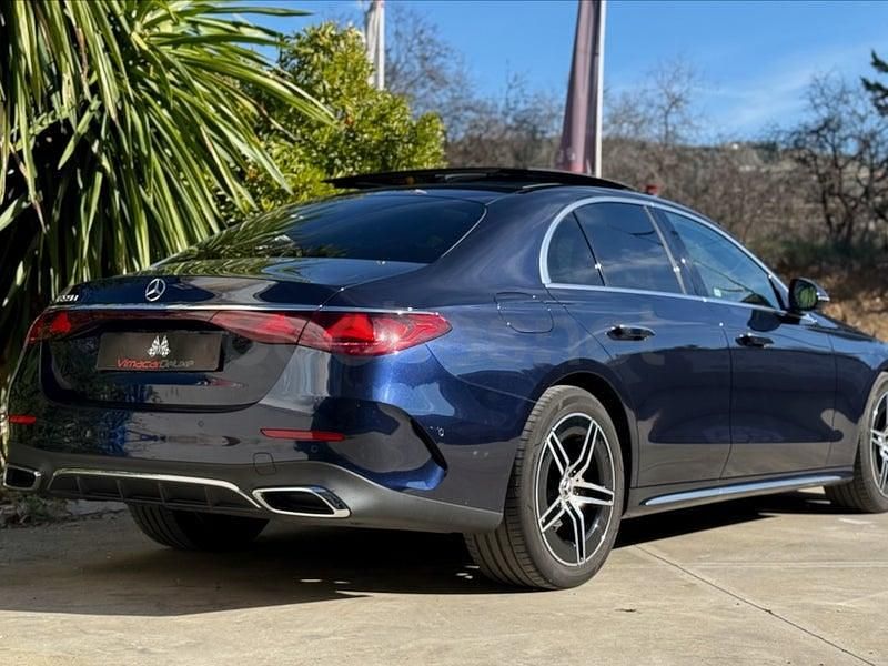 Usado Mercedes E220 197 CV (144 kW) 2024 Azul Berlina
