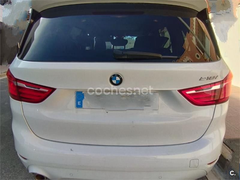 Usado BMW 218 140 CV (102 kW) 2020 Blanco Familiar