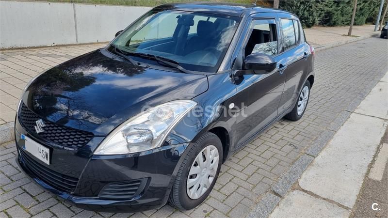 Negro Usado 2013 Suzuki Swift GL Berlina | 7500 € (Precio justo) - Imagen 1/4