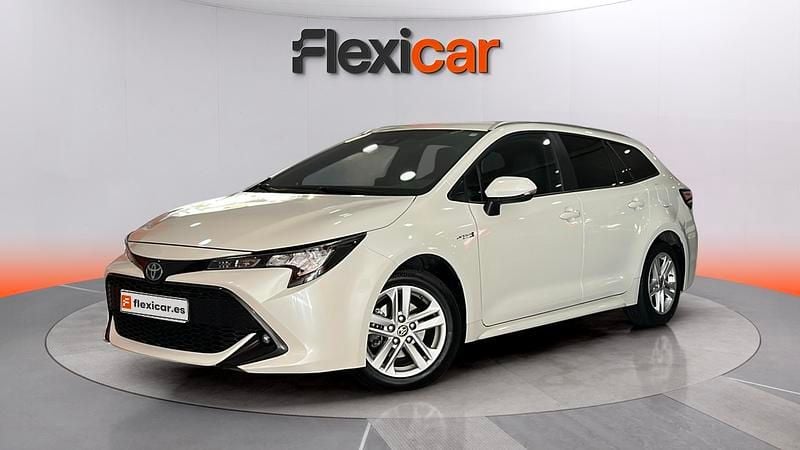 Usado Toyota Corolla Active 122 CV (89 kW) 2021 Blanco Familiar