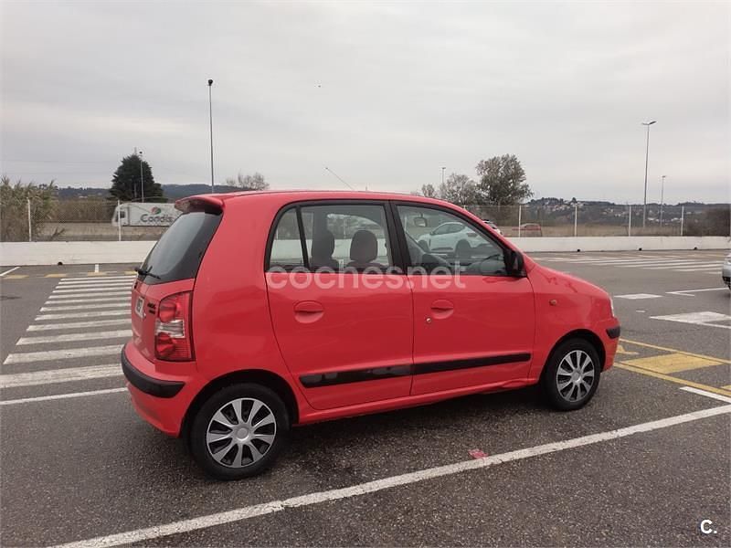 Rojo Usado 2007 Hyundai Atos GLS Utilitario | 2800 € (Precio justo) - Imagen 1/3