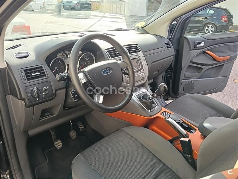 Usado Ford Kuga Trend 136 CV (100 kW) 2009 Negro SUV