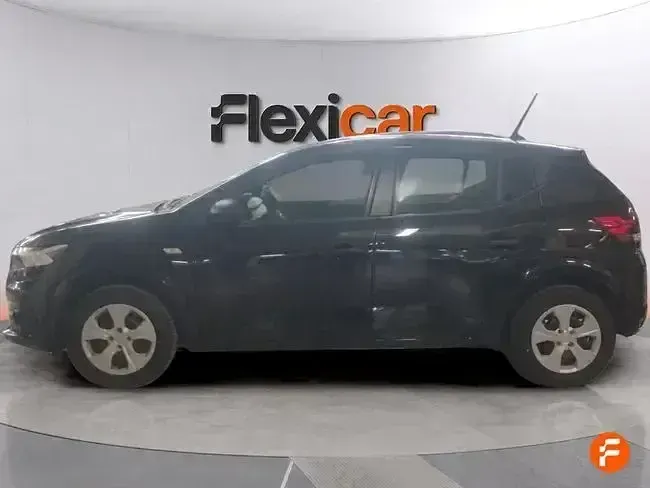 Usado Dacia Sandero Essentiel 101 CV (74 kW) 2023 Negro Berlina