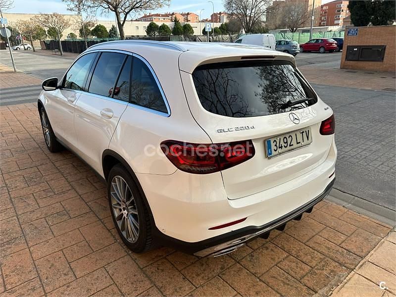 Usado Mercedes GLC220 194 CV (142 kW) 2022 Blanco SUV