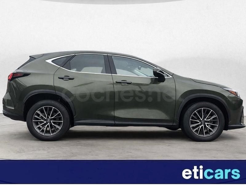 Usado Lexus NX350h Business Edition 242 CV (177 kW) 2024 Verde SUV