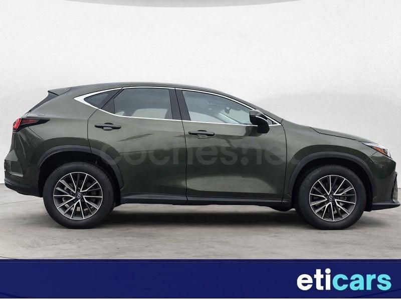 Usado Lexus NX350h Executive Line 242 CV (177 kW) 2024 Verde SUV
