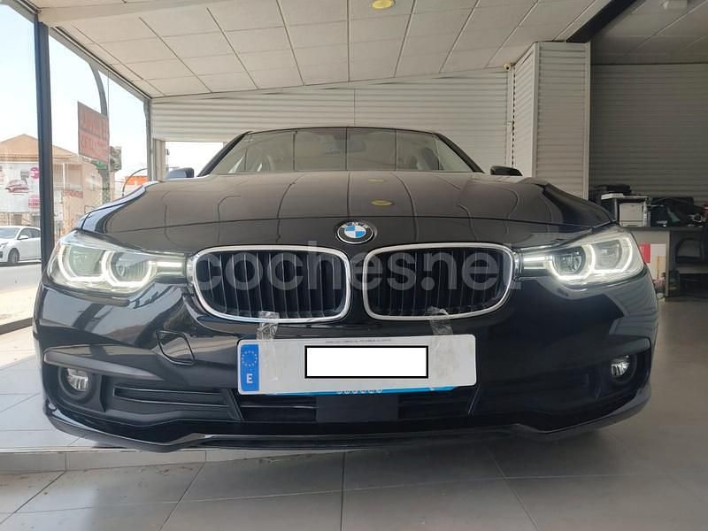 Negro Usado 2018 BMW 320 Berlina | 22.500 € (Un poco caro) - Imagen 1/4