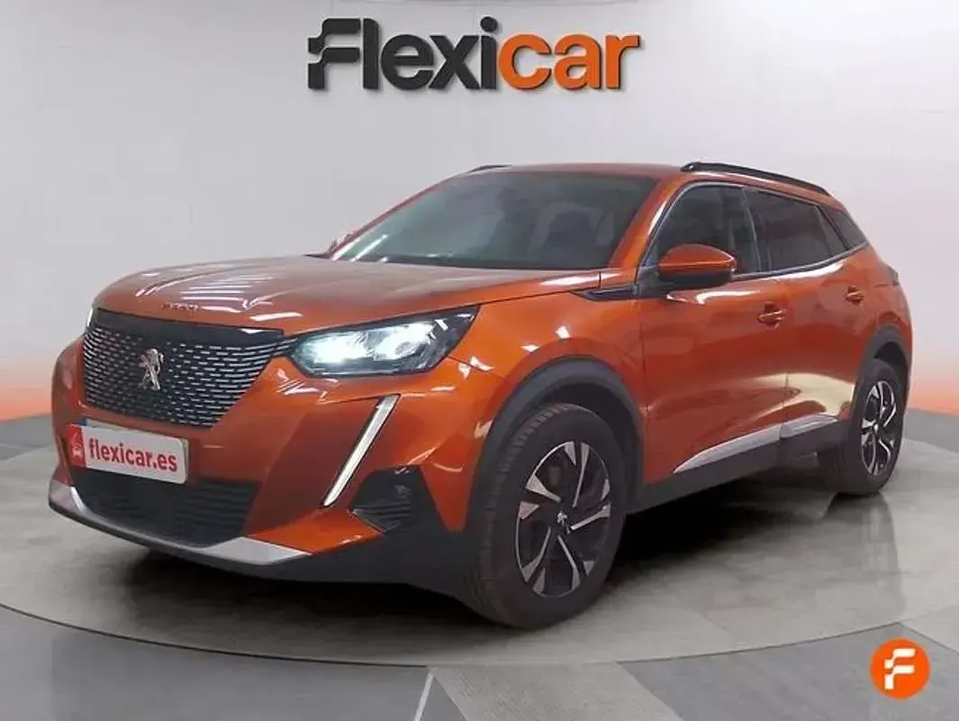 Używany Peugeot 2008 Allure 131 KM (96 kW) 2020 Pomarańczowy SUV