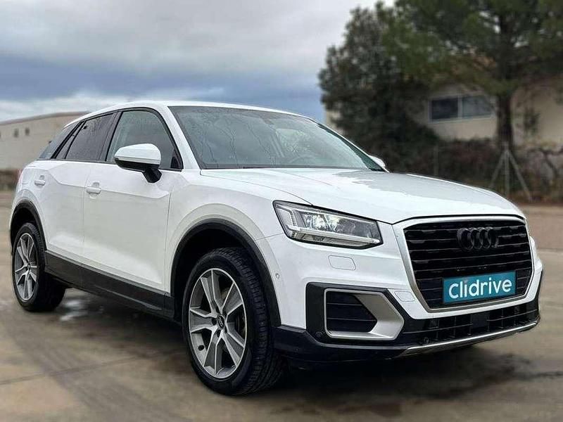 Usado Audi Q2 Design 116 CV (85 kW) 2018 Blanco SUV