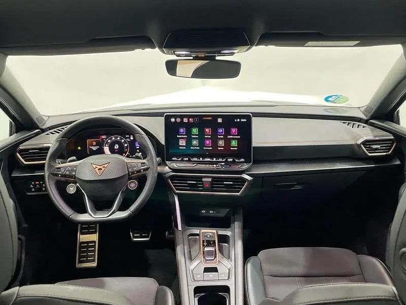 Używany Cupra Leon 150 KM (110 kW) 2025 Czarny Sedan/Limuzyna