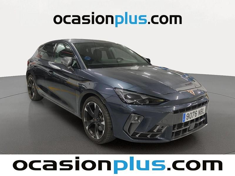 Usado Cupra Leon 204 CV (150 kW) 2025 Gris Utilitario