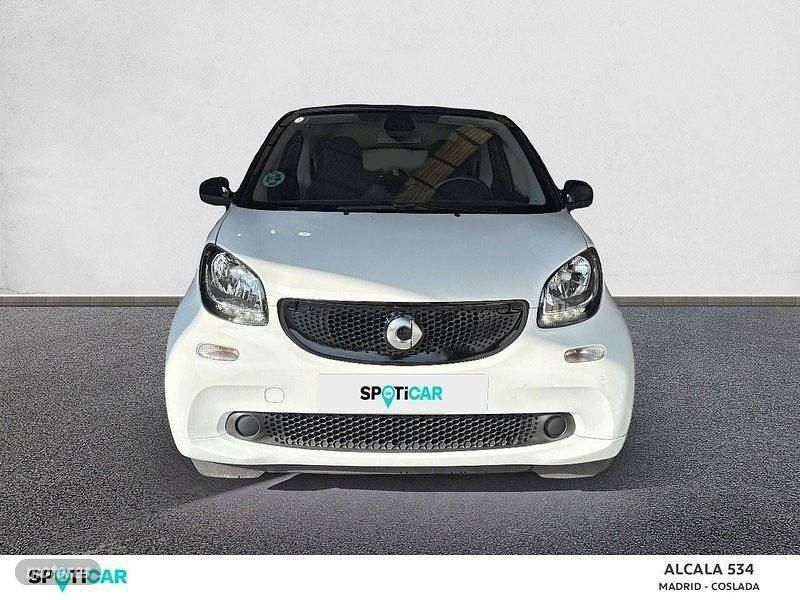 Usado Smart ForTwo Coupé Passion 71 CV (52 kW) 2015 Blanco Coupe