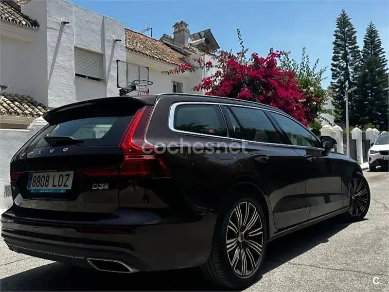 Usado Volvo V60 Inscription 150 CV (110 kW) 2020 Marrón Familiar