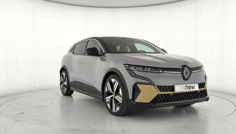 Usado Renault Megane E-Tech Iconic 161 kW (219 CV) 2023 Carroceria gris zinc Berlina